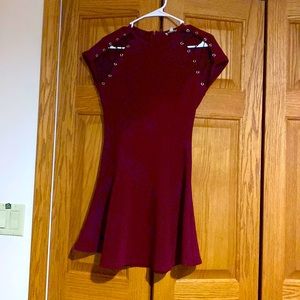 Med maroon dress mini skirt